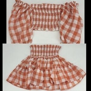 NWT Vici skirt set off the shoulder top elastic waistband skirt small/xsmall